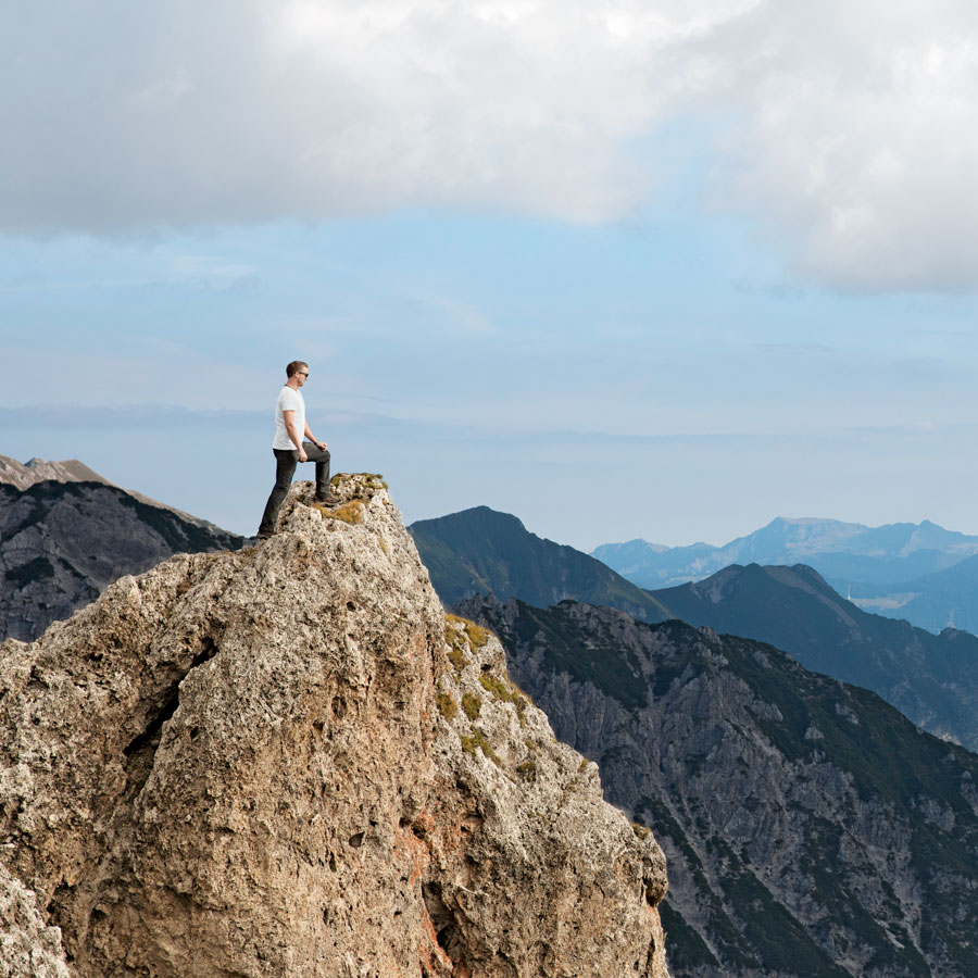 Blick vom Berggipfel in die Zukunft